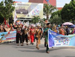 HUT ke-79 RI di Batam, Pawai Pembangunan Tampilkan Budaya Nusantara hingga Kendaraan Hias