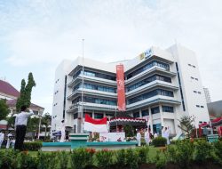 Rayakan Kemerdekaan RI ke-79, PLN Batam Gelar Upacara Bendera dan Serahkan Bantuan BPJS ke Masyarakat