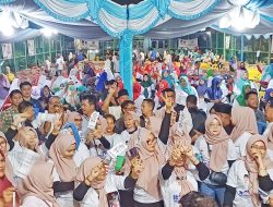 Bagai Air Bah, Emak-emak Sambut “Sang Gubernur Perubahan” di Tanjungsengkuang