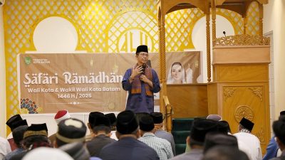 Safari Ramadan di Bengkong, Wali Kota Batam Amsakar Achmad ajak Jemaah Tingkatkan Kualitas Ibadah Puasa