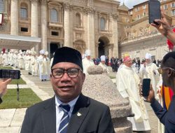 Kesan Fary Francis, Utusan Presiden Prabowo yang Hadiri Langsung Pelantikan Paus Leo XIV di Vatikan