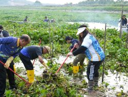 Aksi Bersih Waduk Duriangkang, BP Batam Ajak Warga Jaga Sumber Air Kota