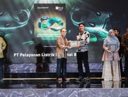 PLN Batam Raih Penghargaan “Commendation for the Best Disclosure of Human Capital” pada ASRRAT 2025