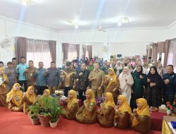 Muhammad Syafei Komit Dukung Pendidikan, Bantu Renovasi SDN 018 Sagulung