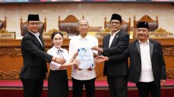 Amsakar-Li Claudia Sampaikan Ranperda Pertanggungjawaban APBD 2025, DPRD Apresiasi Capaian Opini WTP ke-14